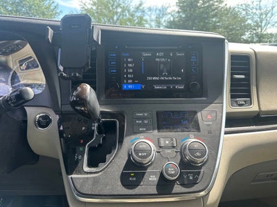 2016 Toyota Sienna XLE Premium