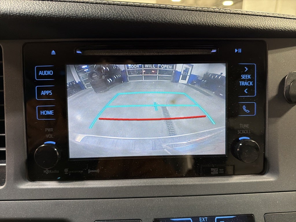 2017 Toyota Sienna Base