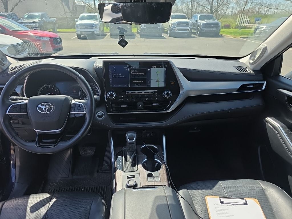 2021 Toyota Highlander Platinum