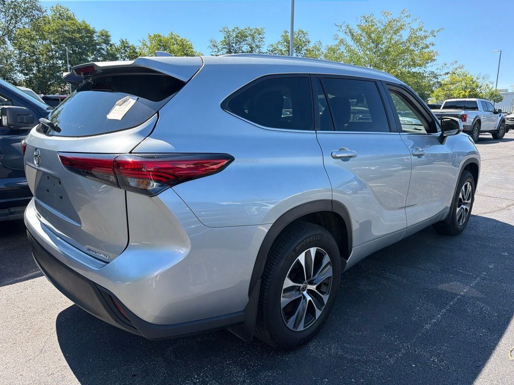 2023 Toyota Highlander XLE