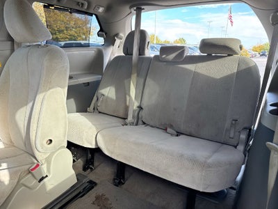 2014 Toyota Sienna LE