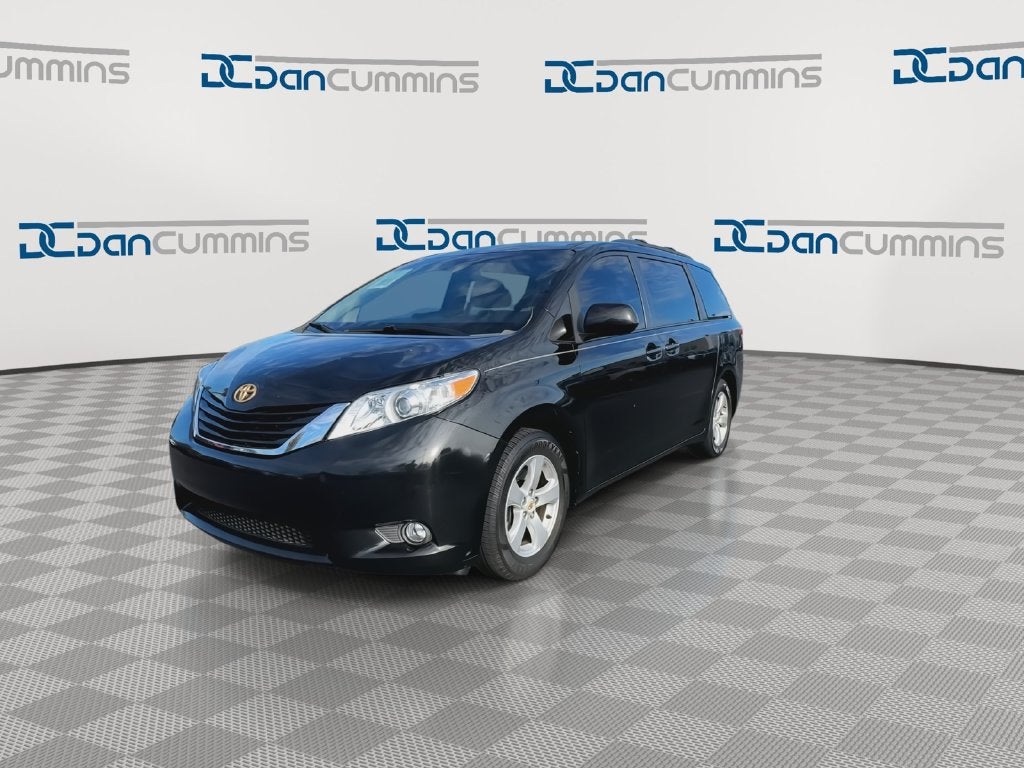2014 Toyota Sienna LE