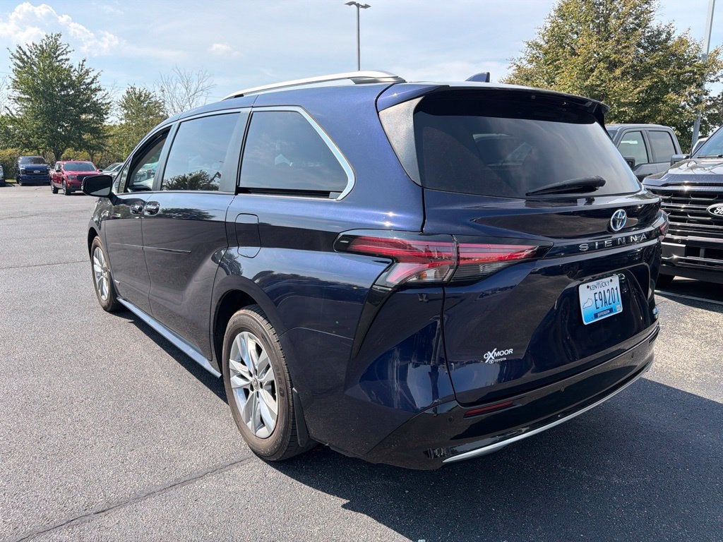 2021 Toyota Sienna Limited