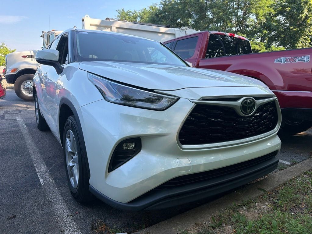 2021 Toyota Highlander LE