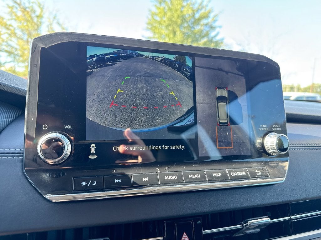2024 Mitsubishi Outlander SE Black Edition w/Pano Roof
