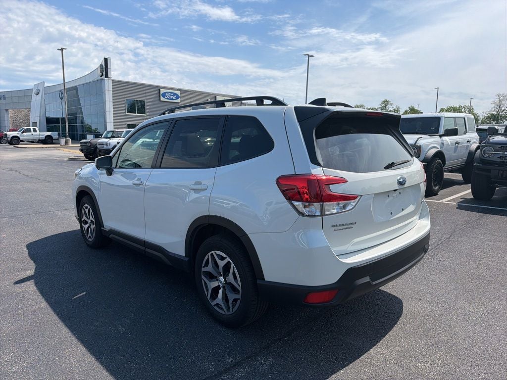 2024 Subaru Forester Premium