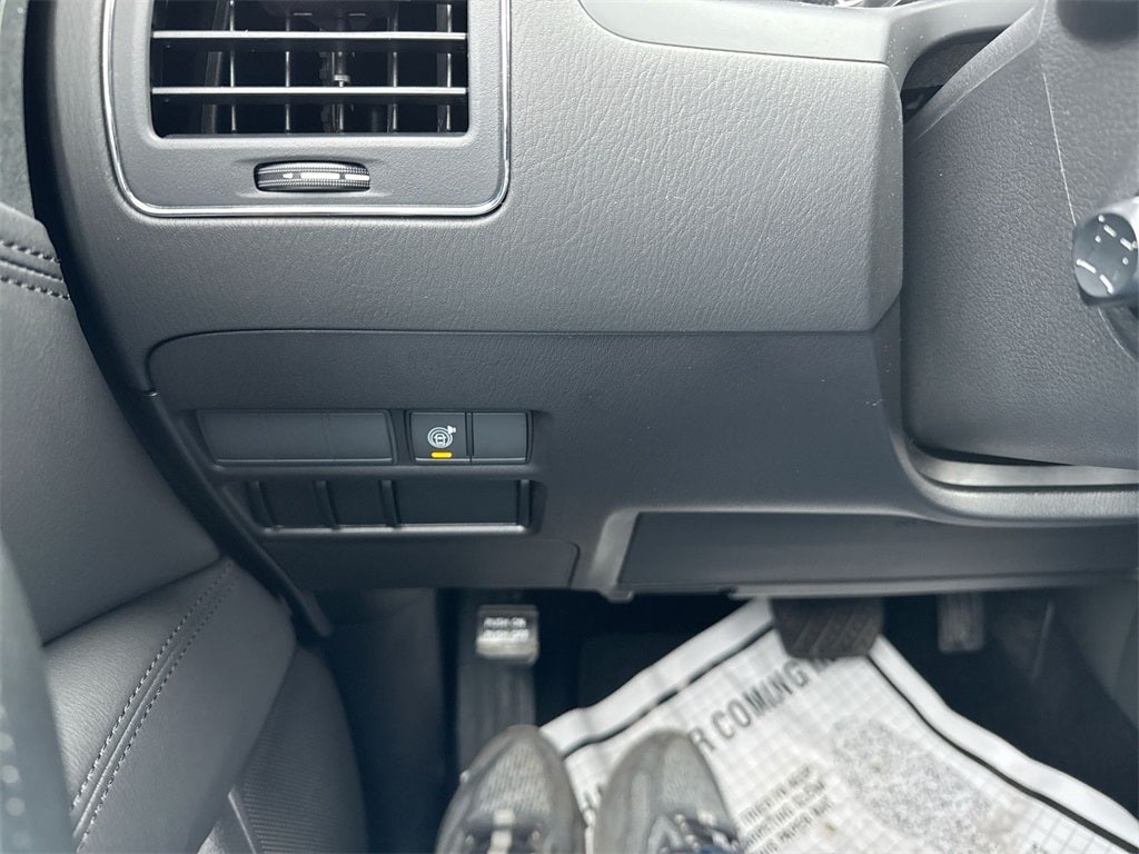 2024 Nissan Armada SV