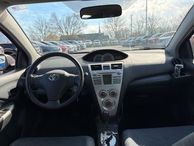 2007 Toyota Yaris Base