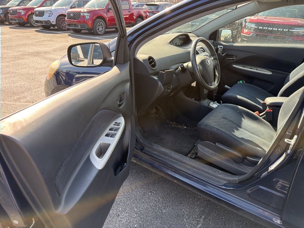 2007 Toyota Yaris Base
