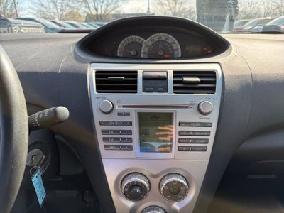 2007 Toyota Yaris Base