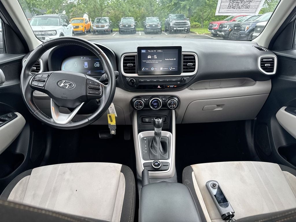 2023 Hyundai Venue SEL