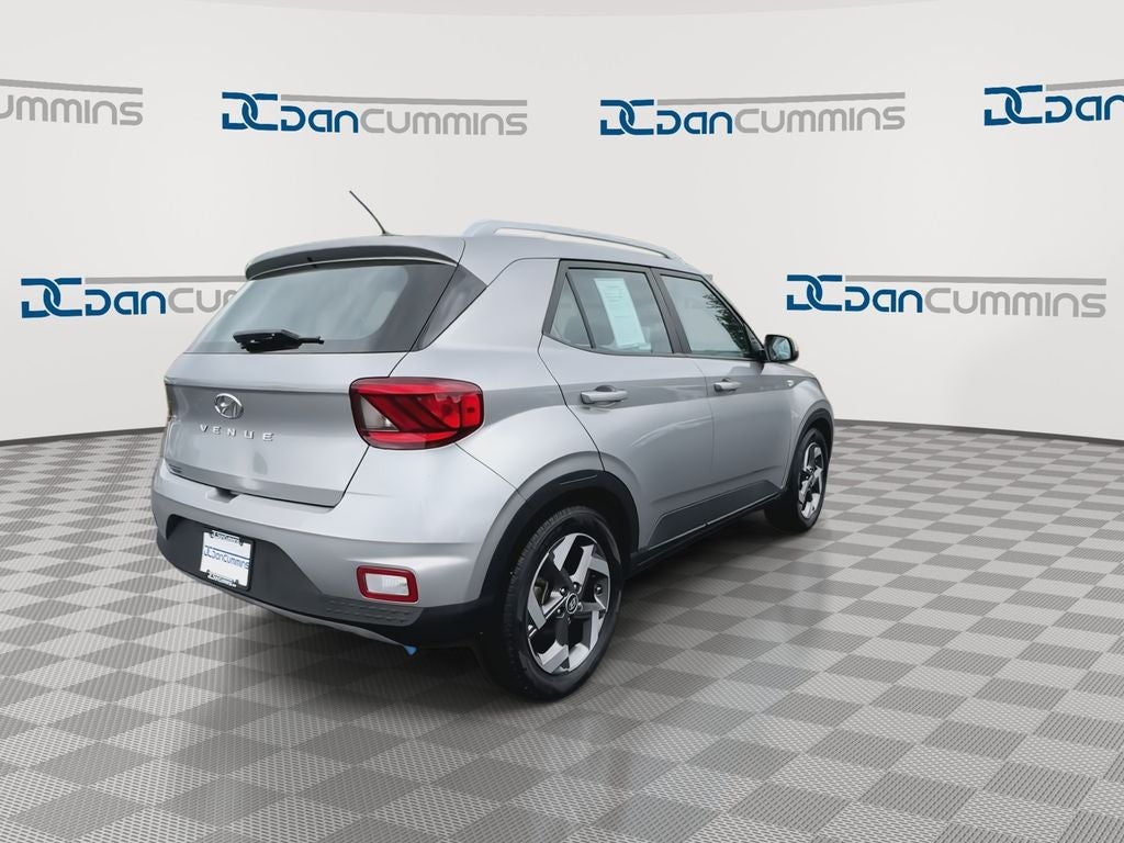 2023 Hyundai Venue SEL