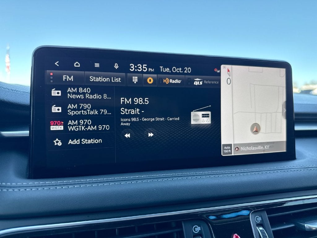 2022 Genesis G70 2.0T