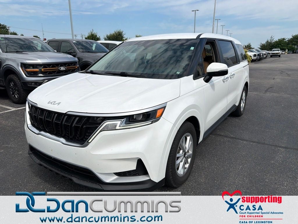2022 Kia Carnival LX