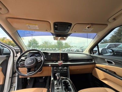 2022 Kia Carnival LX