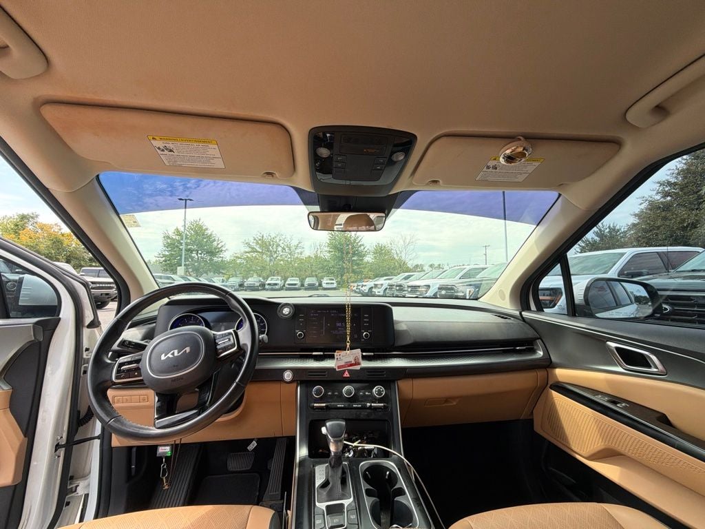 2022 Kia Carnival LX