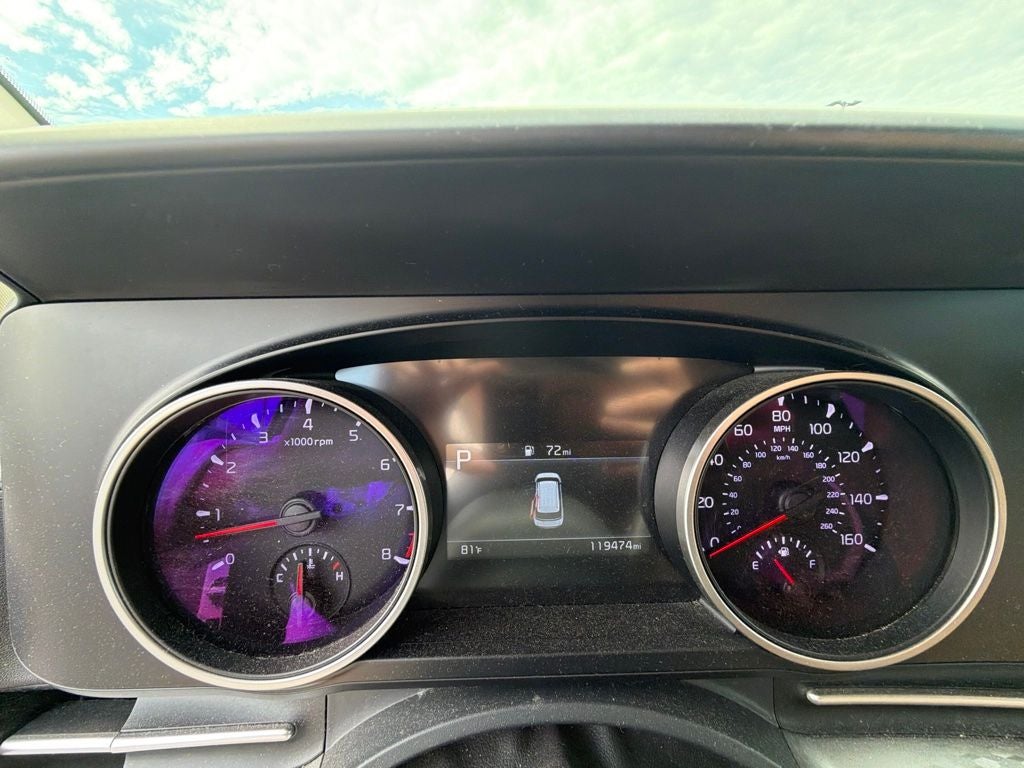 2022 Kia Carnival LX