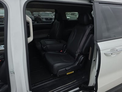 2025 Kia Carnival LXS