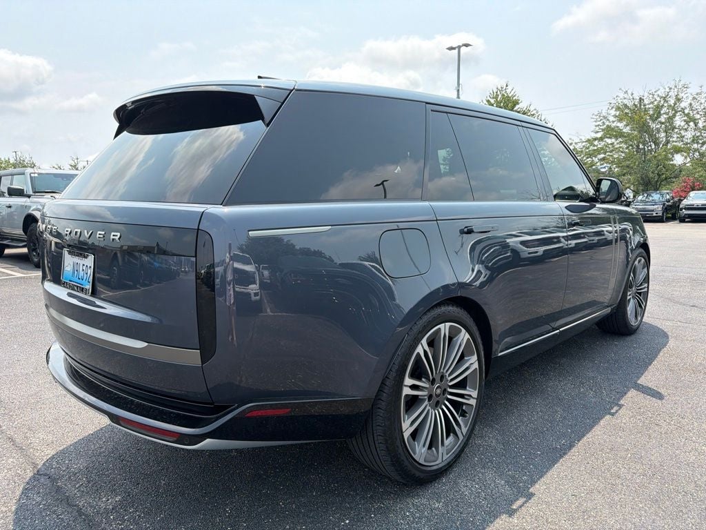 2024 Land Rover Range Rover SE