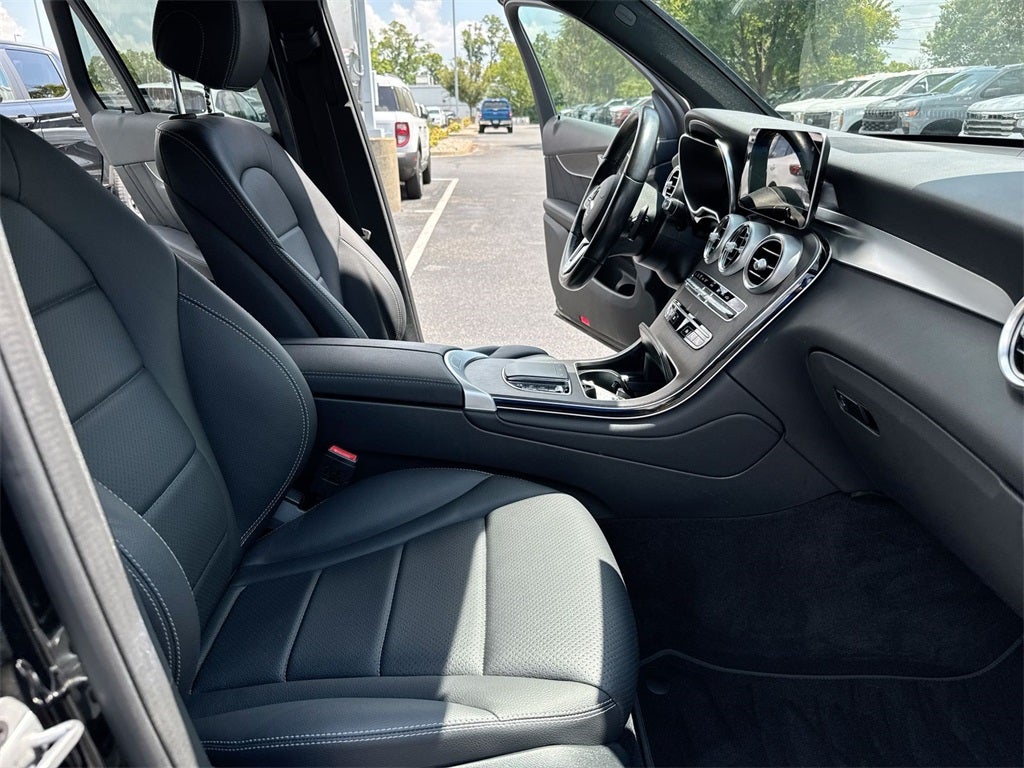 2022 Mercedes-Benz GLC GLC 300