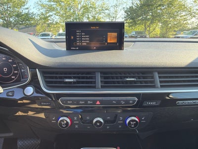 2019 Audi Q7 55 Premium Plus