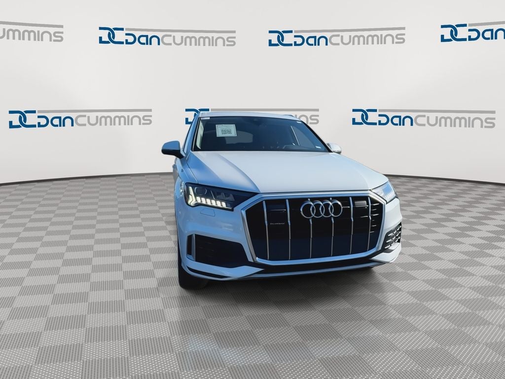 2024 Audi Q7 45 Premium Plus