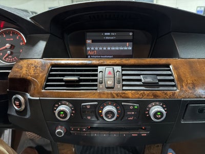 2010 BMW 5 Series 528i