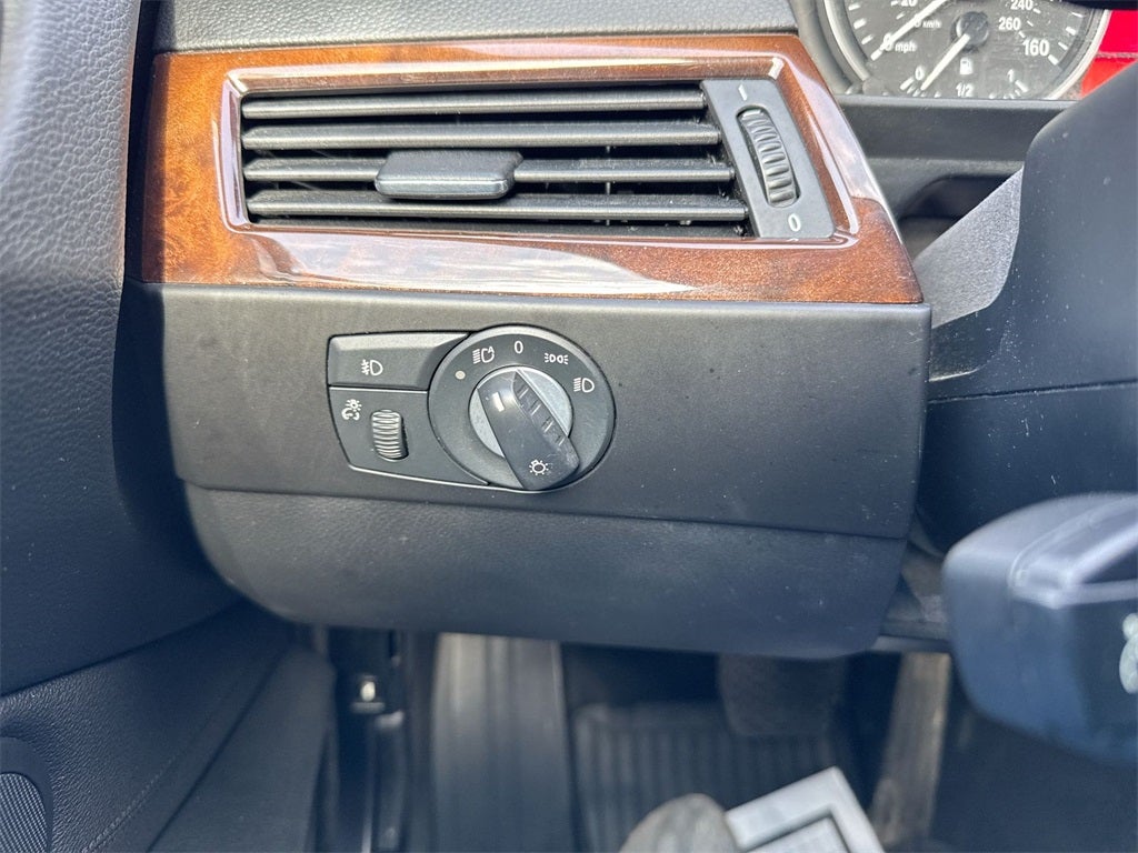 2010 BMW 5 Series 528i