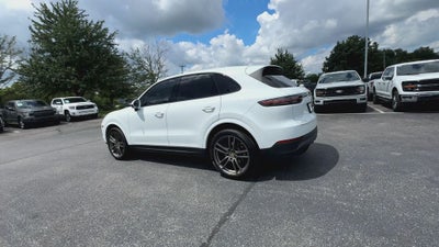 2022 Porsche Cayenne Platinum Edition
