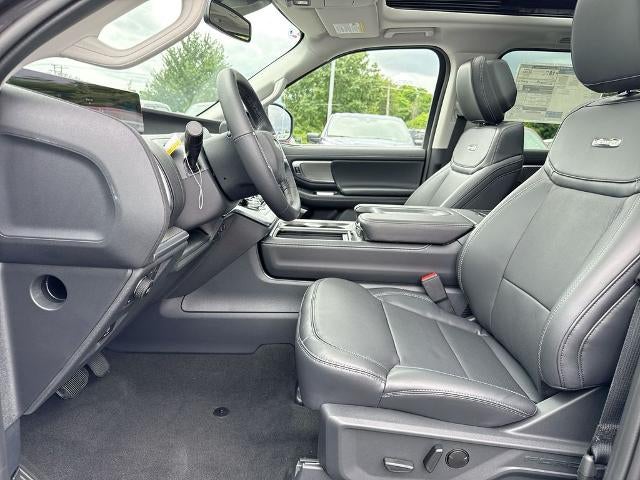 2026 Ford Expedition Base