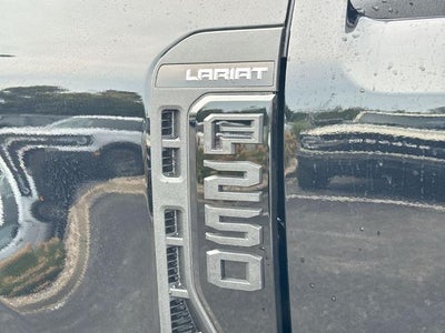 2026 Ford Super Duty Lariat