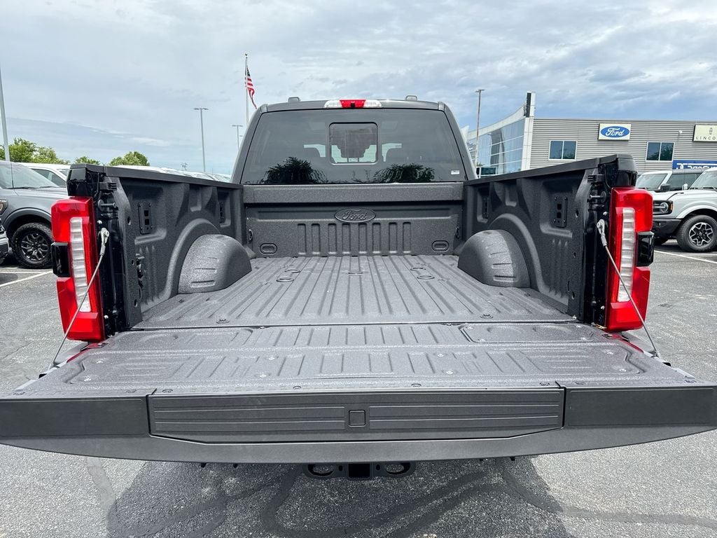 2026 Ford Super Duty Lariat