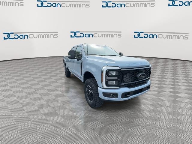 2026 Ford Super Duty Lariat